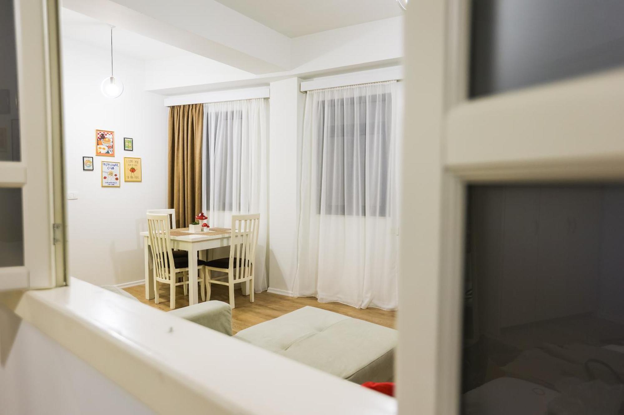 At Bazaar Central Apartment Tirana Exterior foto