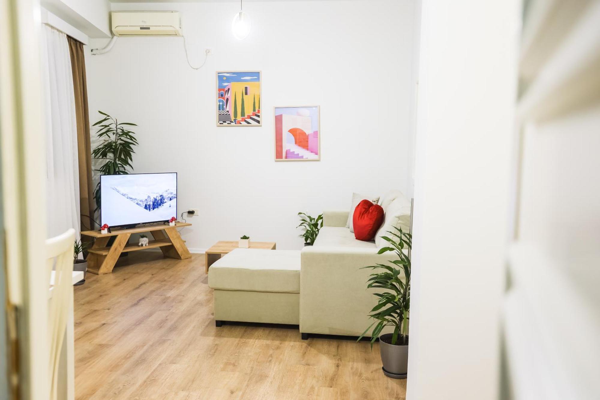 At Bazaar Central Apartment Tirana Exterior foto